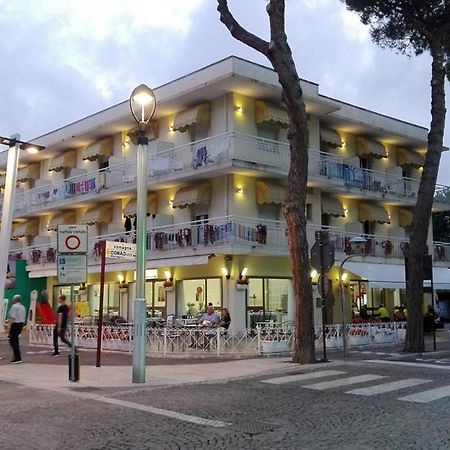 Hotel Franca Misano Adriatico Dış mekan fotoğraf