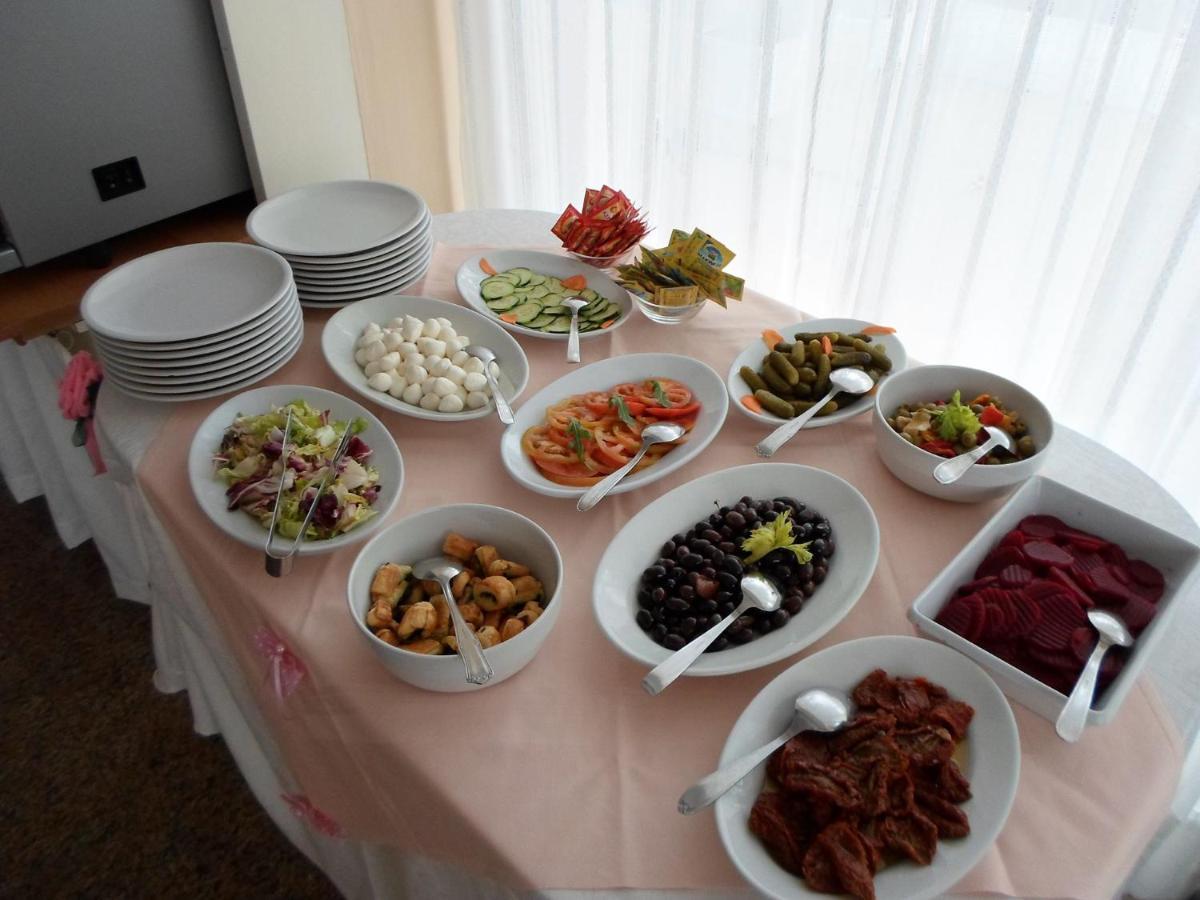 Hotel Franca Misano Adriatico Dış mekan fotoğraf